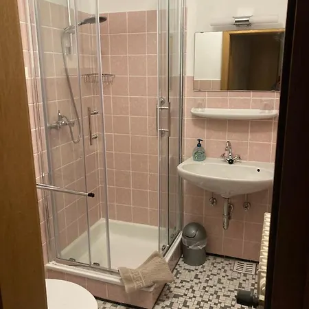 Weisser Stein 酒店